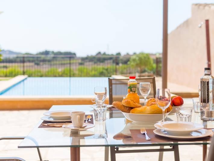 Ferienhaus für 6 Personen, mit Balkon/Terrasse und Garten sowie Pool auf Mallorca Osten - 3