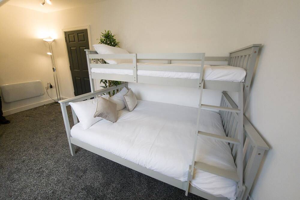 Ganze Wohnung, Principality Suites (3 beds) in Cardiff, Cardiff und Umgebung
