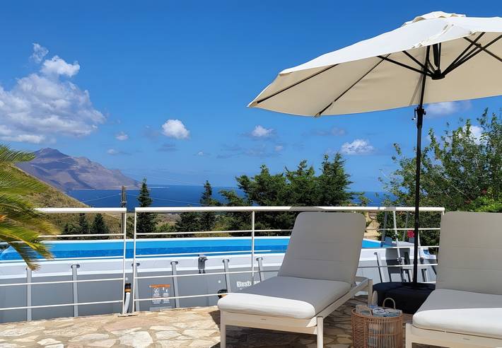 Villa con piscina per 8 persone, con giardino a Castellammare del Golfo