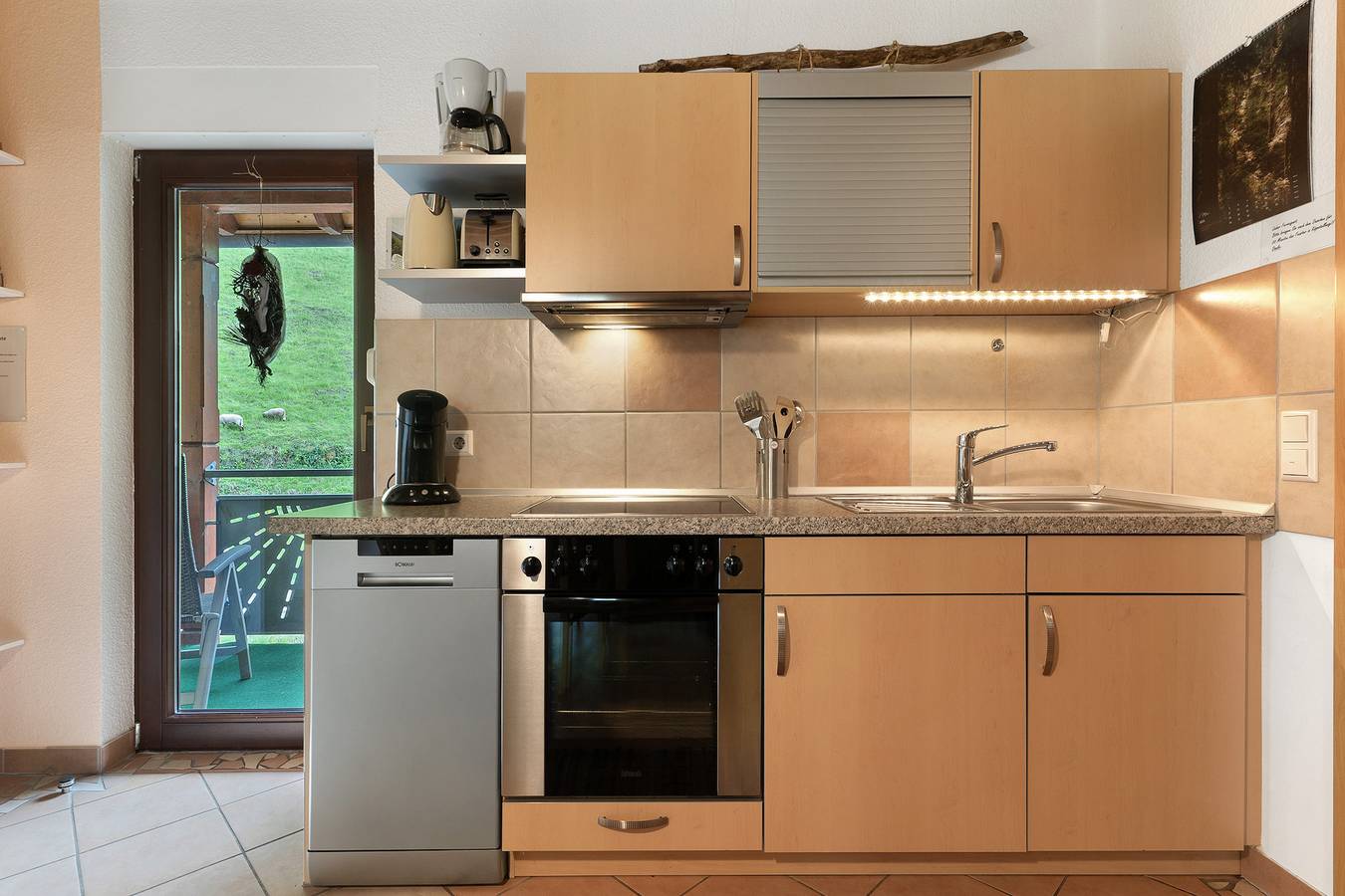Ganze Wohnung, Ferienwohnung 'Bergpanorama' mit Bergblick, Gemeinschaftsgarten und Wi-Fi in Bad Peterstal-Griesbach, Mittlerer Schwarzwald