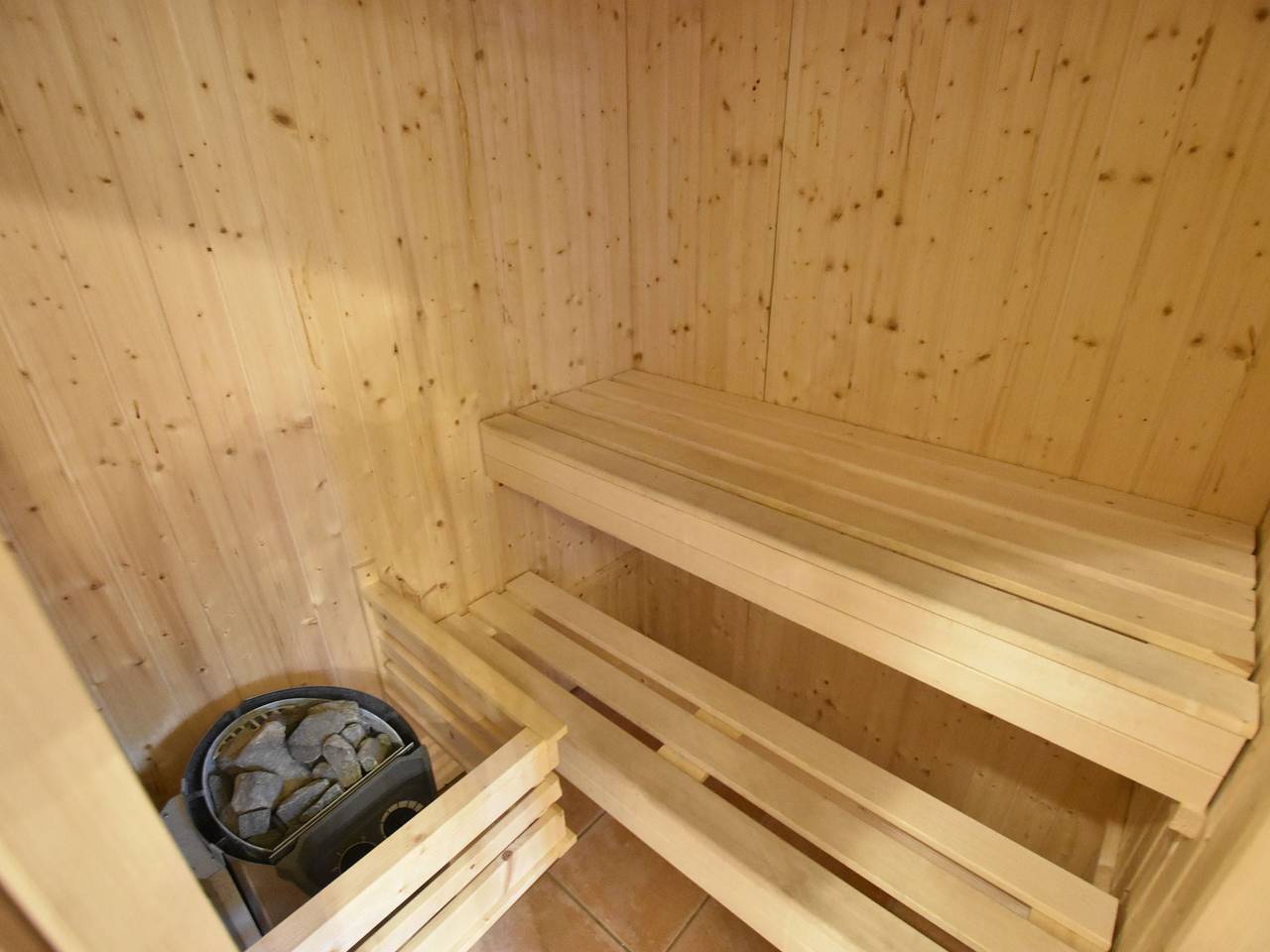 Idyllisches Ferienhaus mit überdachter Terrasse in Zierow, Nordwestmecklenburg (Wismar und Umgebung)