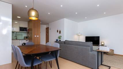 Apartamento De Férias para 6 Pessoas em Paranhos, Distrito do Porto, Foto 2