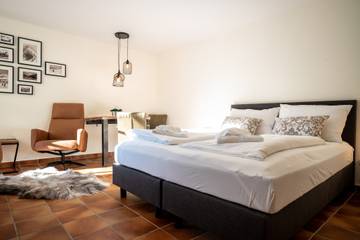 Studio für 2 Personen, mit Garten und Pool sowie Sauna, mit Haustier in Kaprun