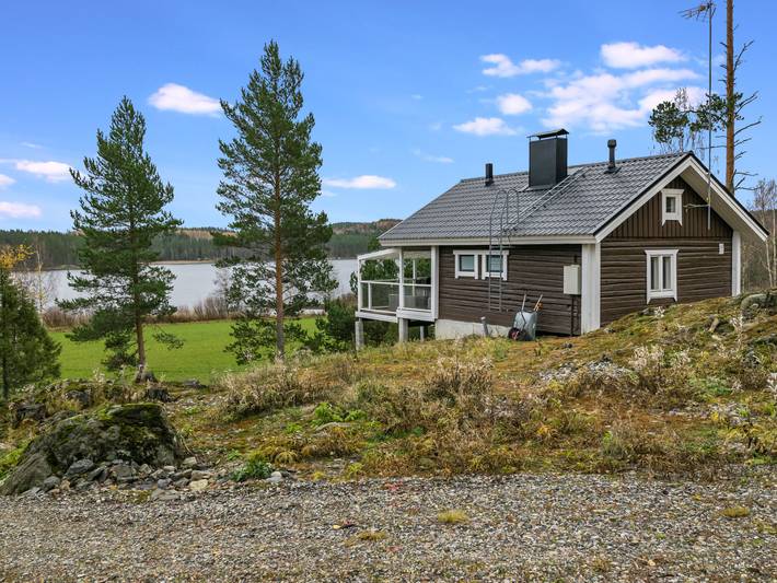 Ferienhaus für 4 Personen, mit Terrasse und Sauna in Heinävesi