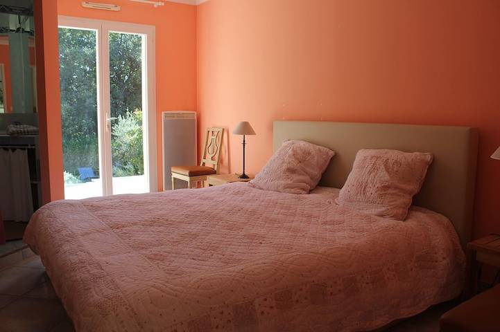 Location de vacances pour 12 personnes, avec jardin à Sainte-Anastasie - 3