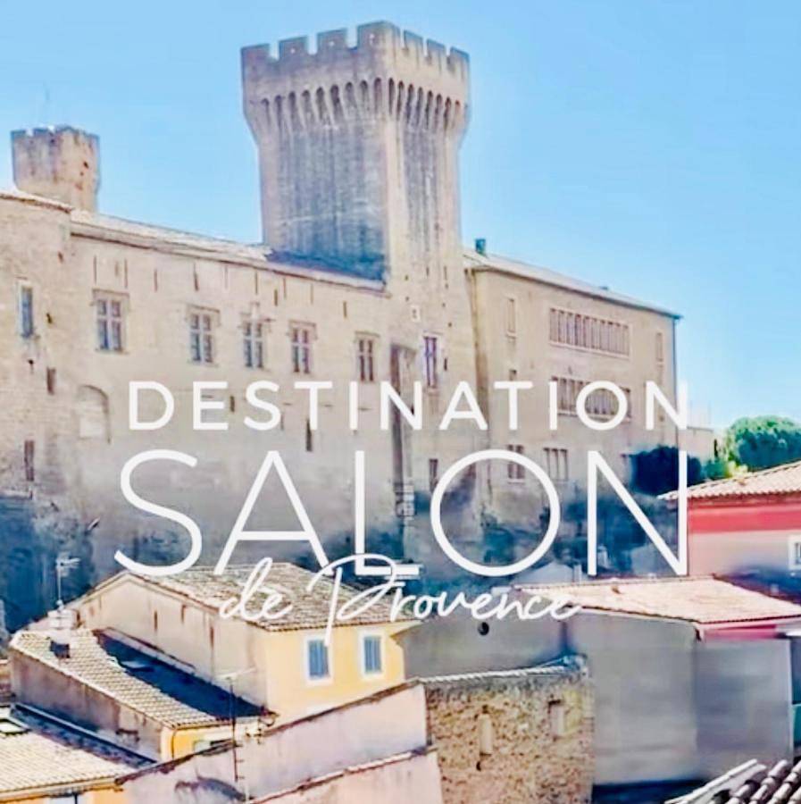 Appartement entier, La Suite Taman au centre de Salon in Salon-de-Provence, Côte méditerranéenne (France)