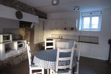 Gîte pour 3 personnes, avec jardin à Carhaix-Plouguer