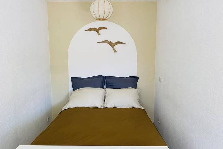 Gîte pour 4 personnes, avec piscine dans Port Gregau - 2