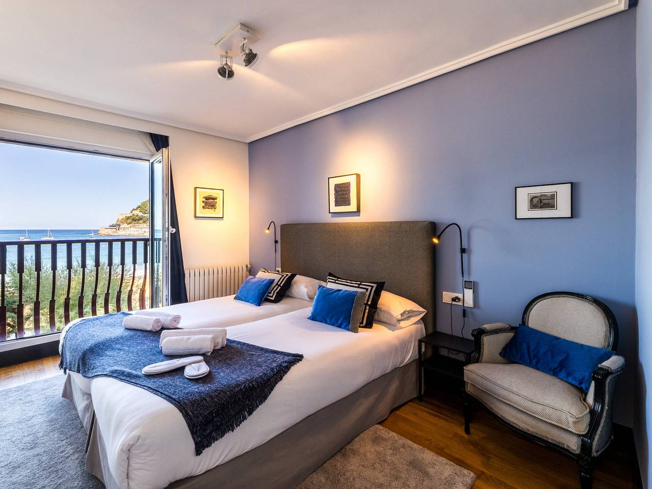 Appartamento intero, Spacious beachfront apartment for 8 people in Playa de la Concha, San Sebastian