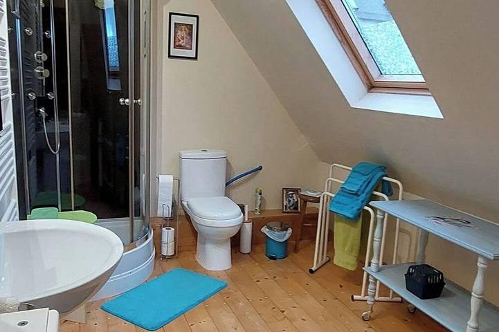 Ti Ar Skol Chambre d'hôtes pour 1 à 4 pers. à 5 minutes de la forêt de Huelgoat in Huelgoat, Région de Châteaulin