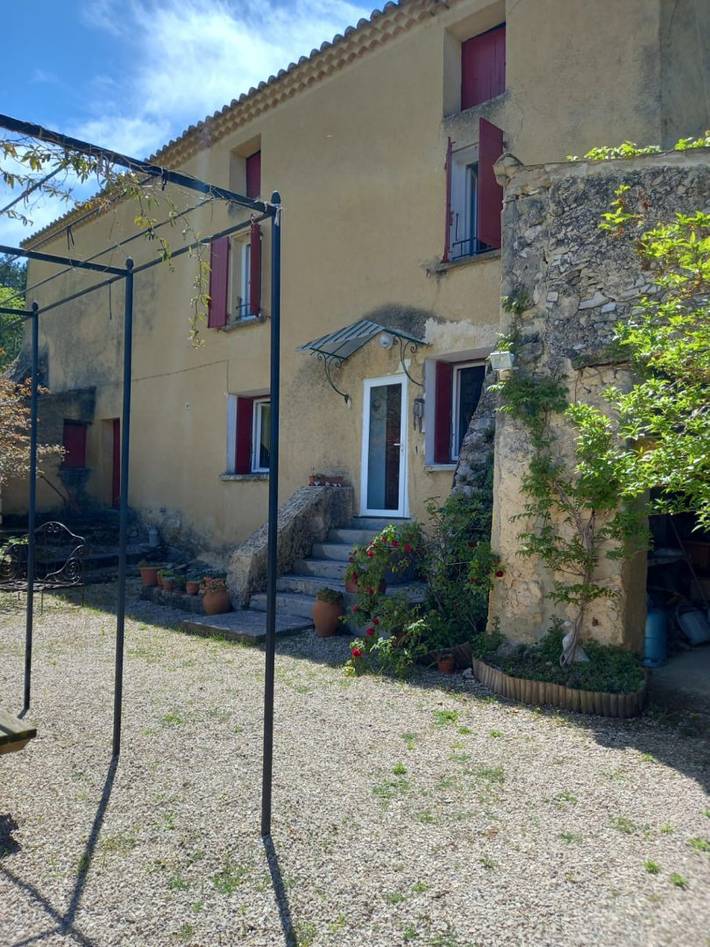 Location de vacances pour 5 personnes, avec jardin et terrasse dans le Vaucluse - 2
