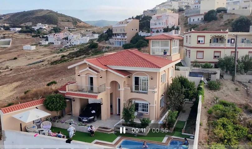 Location de vacances pour 10 personnes, avec bassin pour enfant et piscine ainsi que jardin et vue, adapté aux familles dans Ksar Es Sghir - 3