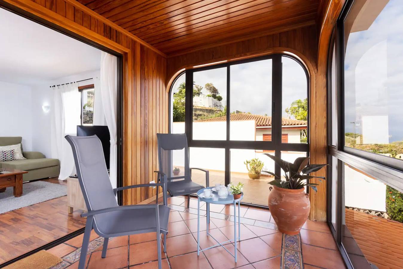 Casa de vacaciones 'Casa Carolina' con vistas al mar, terraza privada y Wi-Fi in El Sauzal, Tenerife Norte