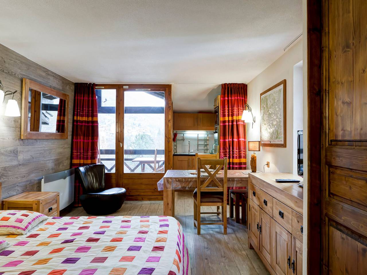 Studio entier, Studio moderne 4 pers avec balcon et Wifi à Brides-les-Bains in Brides-les-Bains, Les Trois Vallées