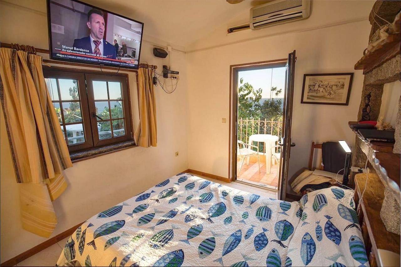 Apartamento de férias inteiro, Double Room with Balcony and Sea View in Fonte da Telha, Halbinsel von Setúbal