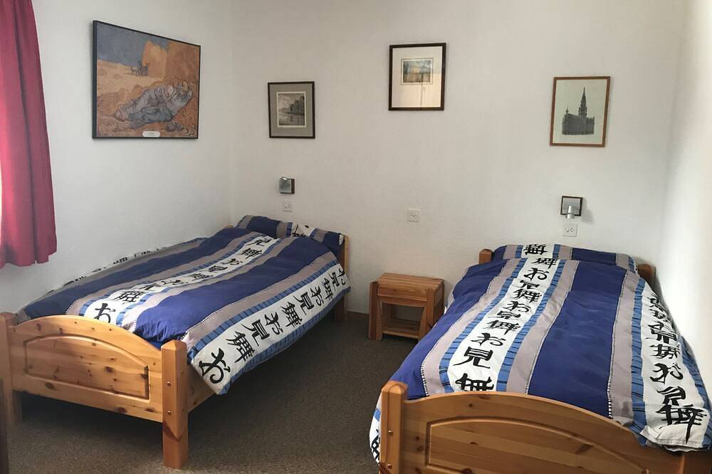 Ganze Wohnung, Chesa Giattin°, (Bergün/Bravuogn). in Bergün, Bergün Filisur