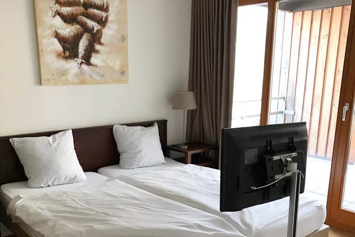Ganze Ferienwohnung, Ferienwohnung Resort Walensee Nr. 99 - 3.5-Zimmerwohnung in Walensee (Heidiland), Quarten