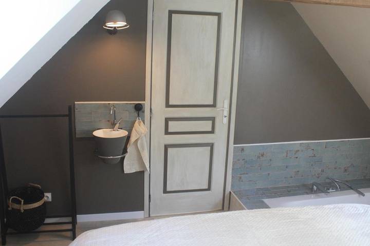 Gîte pour 6 personnes, avec jardin dans Guerlédan - 4