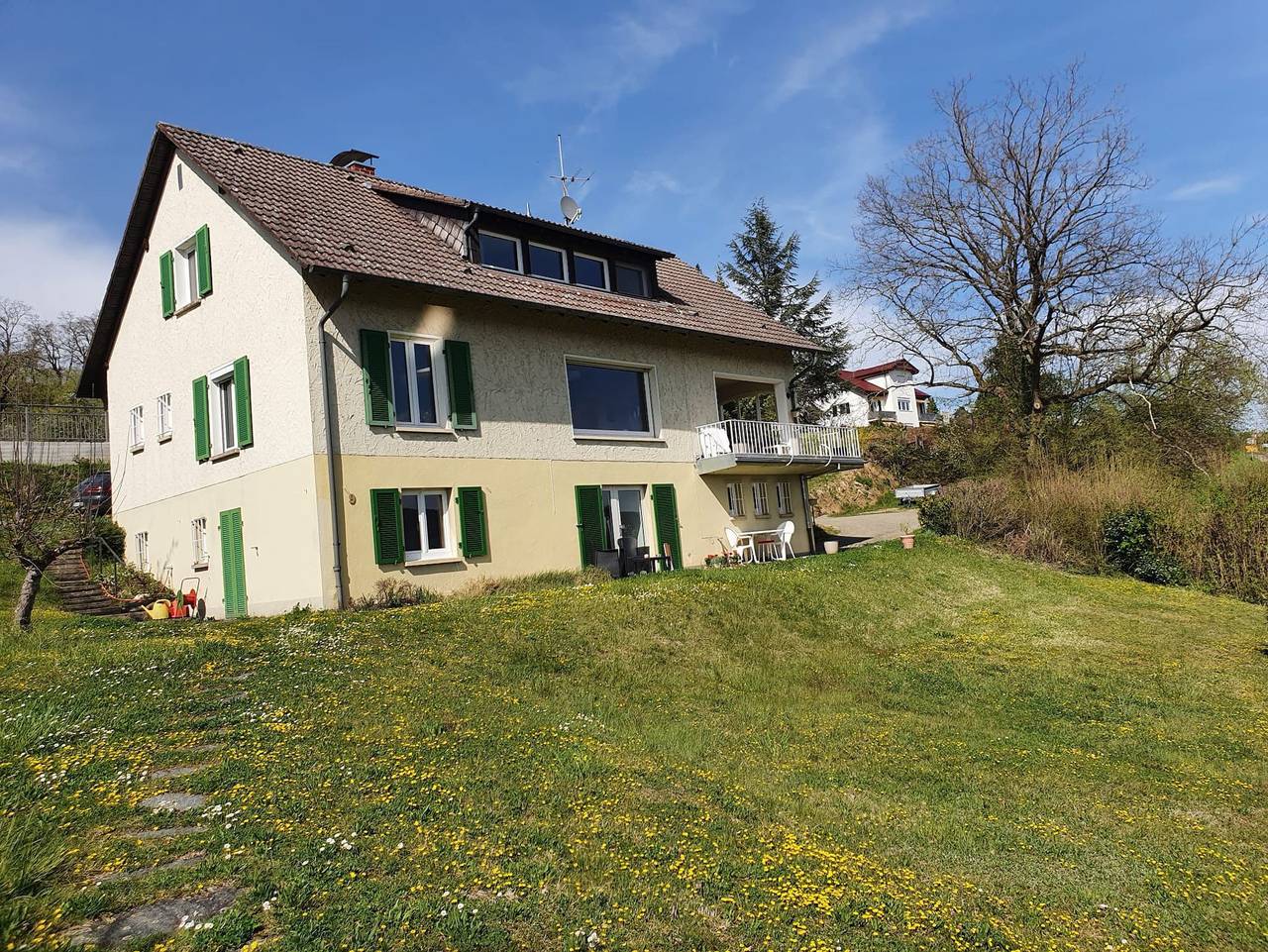 Ganze Ferienwohnung, Ferienwohnung Seegarten - Souterrain Ferienwohnung, 50qm, 1 Schlafnische, 1 Schlafcouch. 1-2 Personen in Öhningen, Untersee