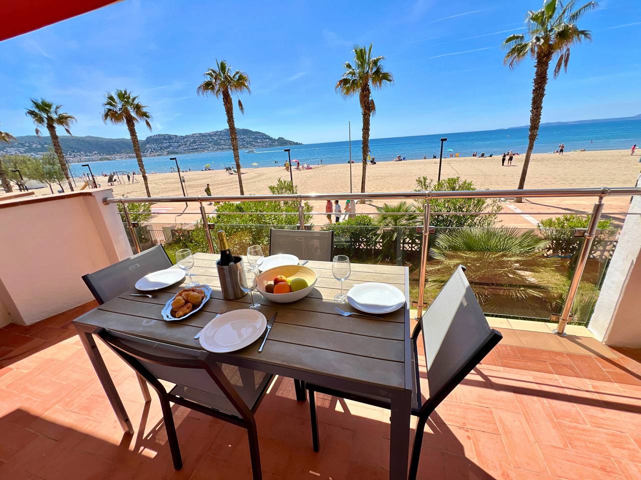Ganze Wohnung, Ferienwohnung für 4 Personen mit Terrasse in Santa Margarida, Roses