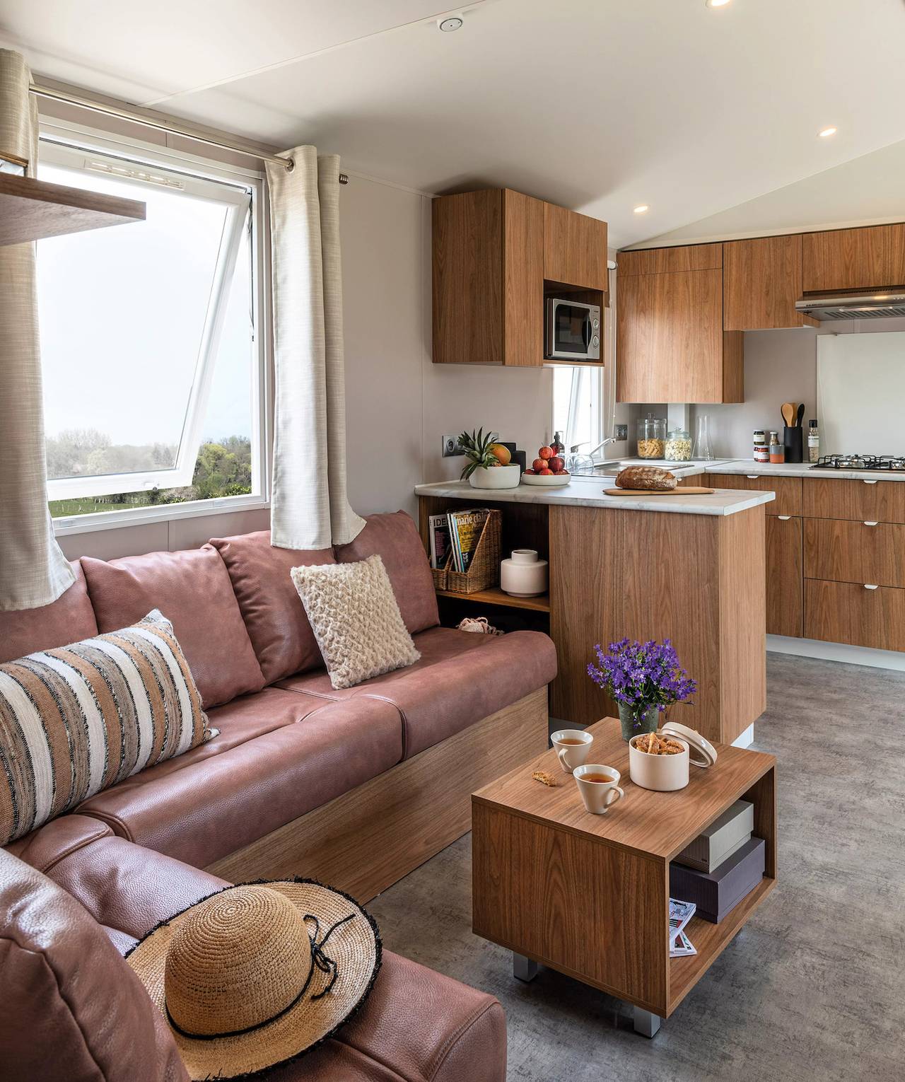 Mobile Home confortable avec WiFi, piscine, terrain de jeux et randonnée ! in Hosingen, Parc Hosingen