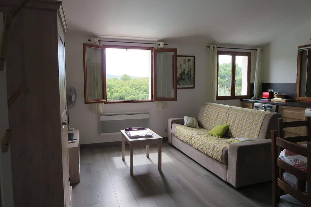 Appartement entier, 2 Pièces Coteaux d'Azur in Gattières, Côte méditerranéenne (France)
