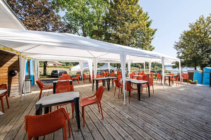 Komfort-Mobilheim + 3 Zimmer für 4 Personen, klimatisiert in Peyrat-le-Château, Limoges und Umgebung