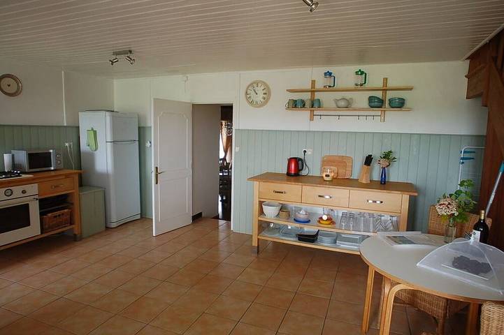 Gîte pour 6 personnes, avec piscine et jardin à Verteillac - 2