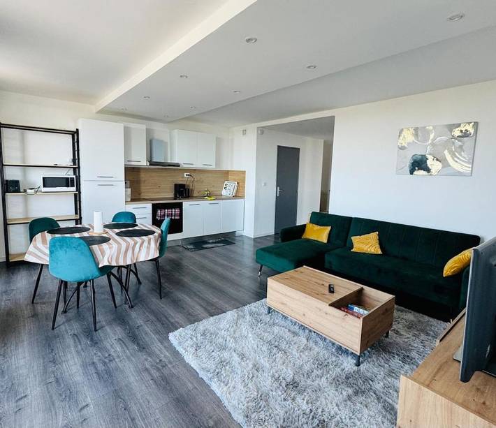 Gîte pour 8 personnes, avec balcon et vue à Wattignies