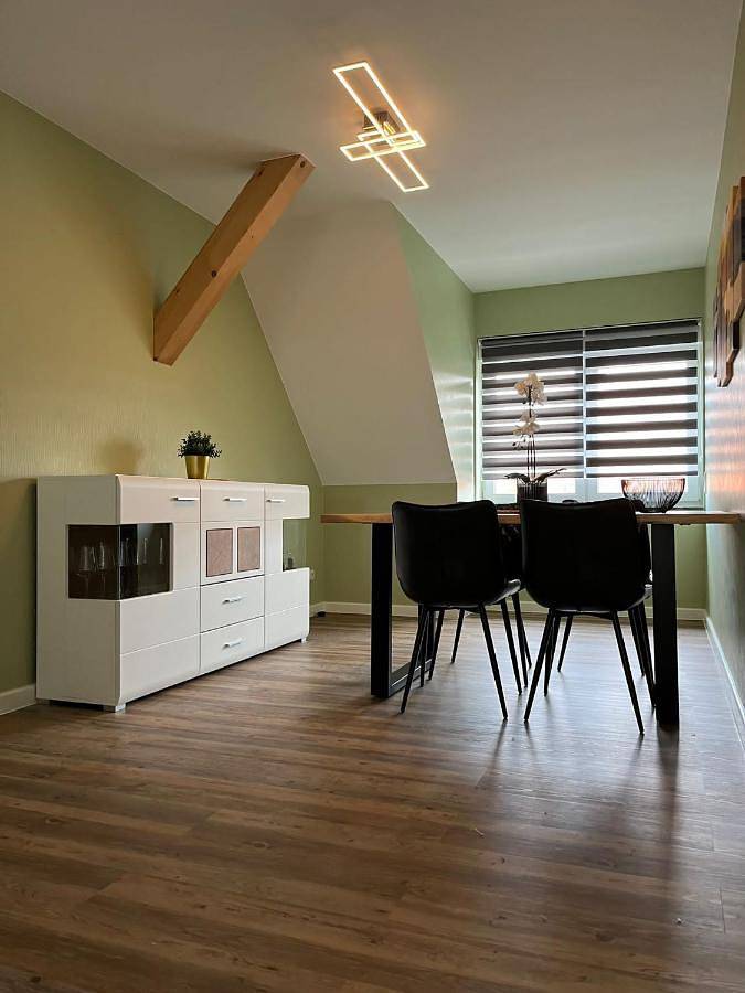 Ferienwohnung für 6 Personen, mit Terrasse und Garten sowie Seeblick und Ausblick in Dargun - 3