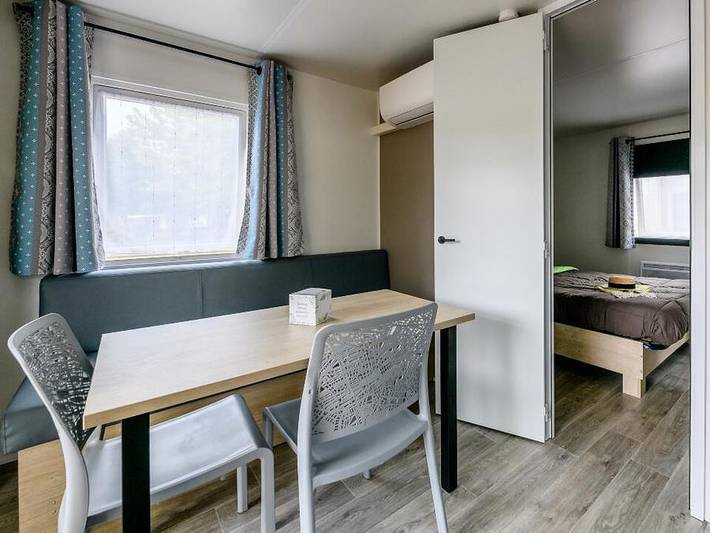 Camping pour 4 personnes, avec bassin pour enfant à Parentis-en-Born - 4