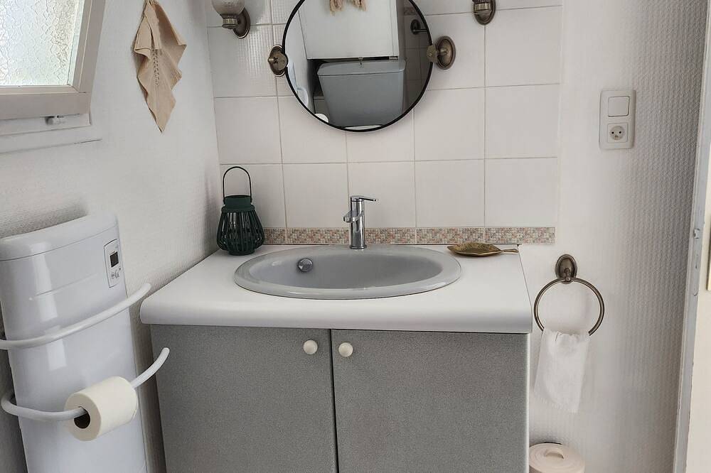 Maisonnette with swimming pool, and dogs subject to acceptance (t10€/jr) in Béziers, Mittelmeerküste (Frankreich)