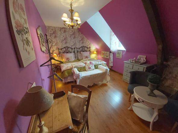 Location de vacances pour 4 personnes, avec jardin et terrasse à Bohal - 3