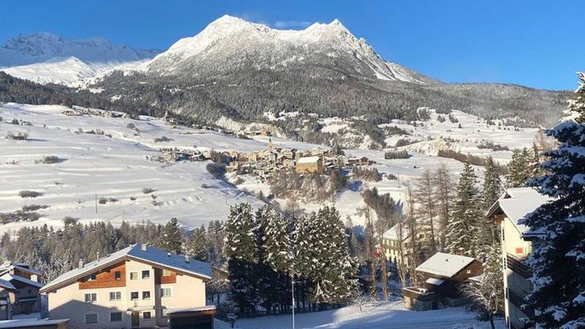 Chalet per 4 persone, con balcone in Engadina