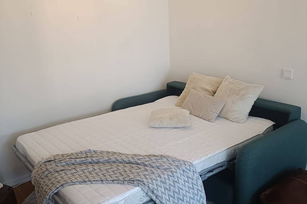 Ganze Wohnung, Modern & Private near Nature: kitchen, washer - perfect for 2-4 people & up to 5 in Skallsjö distrikt, Lerum
