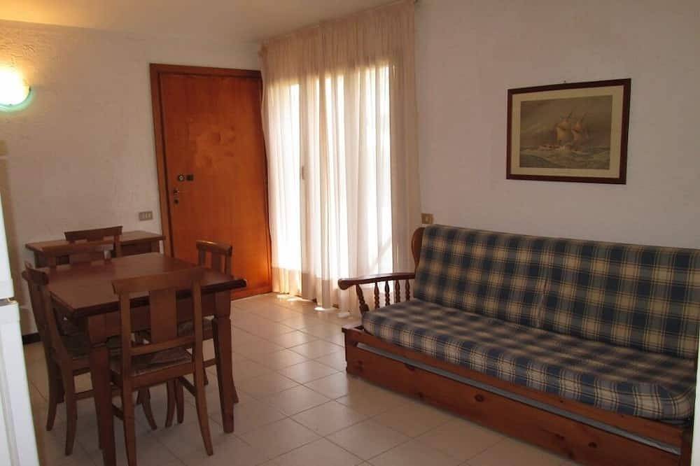 Appartamento in Villa a 150mt dalla spiaggia della Giannella in Giannella, Provincia di Grosseto