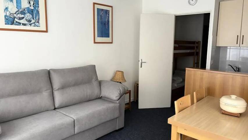 Chalet pour 5 personnes, avec Balcon et Piscine dans Gourette - 4