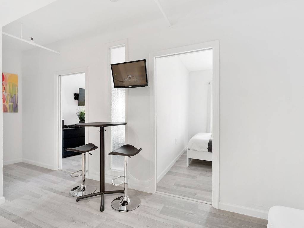 Ganze Wohnung, Schöne Ocean Drive Apartment mit einem Schlafzimmer in South Beach, Miami Beach