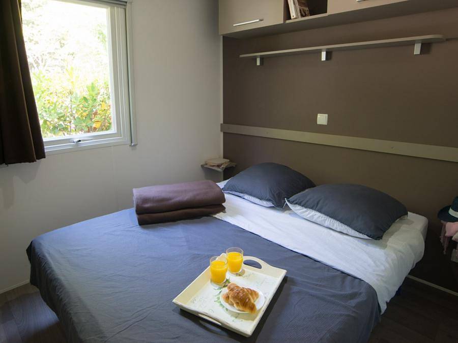 Camping Abri de Camargue - Mobilheim 4 personen - Mobilheim Select Tv Lv Clim Wifi - 2 Zimmer - 4 Personen in Le Grau-du-Roi, Côte d'Améthyste