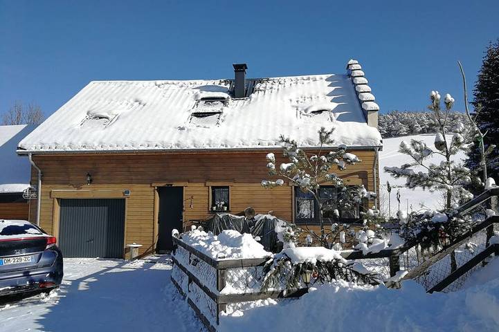 Chalet pour 8 personnes, avec jardin et terrasse à Villard-de-Lans