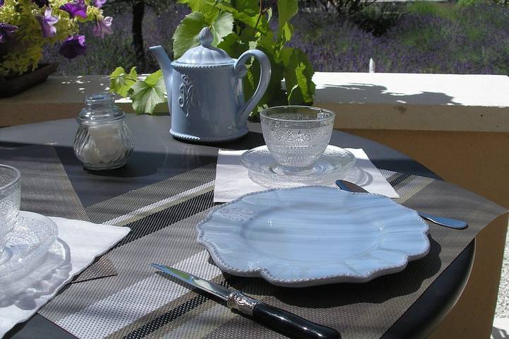 Le Clos des Lavandes-Charme double climatisée Luberon-Terrasse-Lacoste Luberon in Lacoste, Parc naturel régional du Luberon