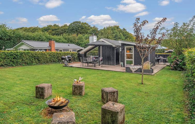 Ferienhaus für 6 Personen, mit Terrasse und Garten in Binderup Strand - 3