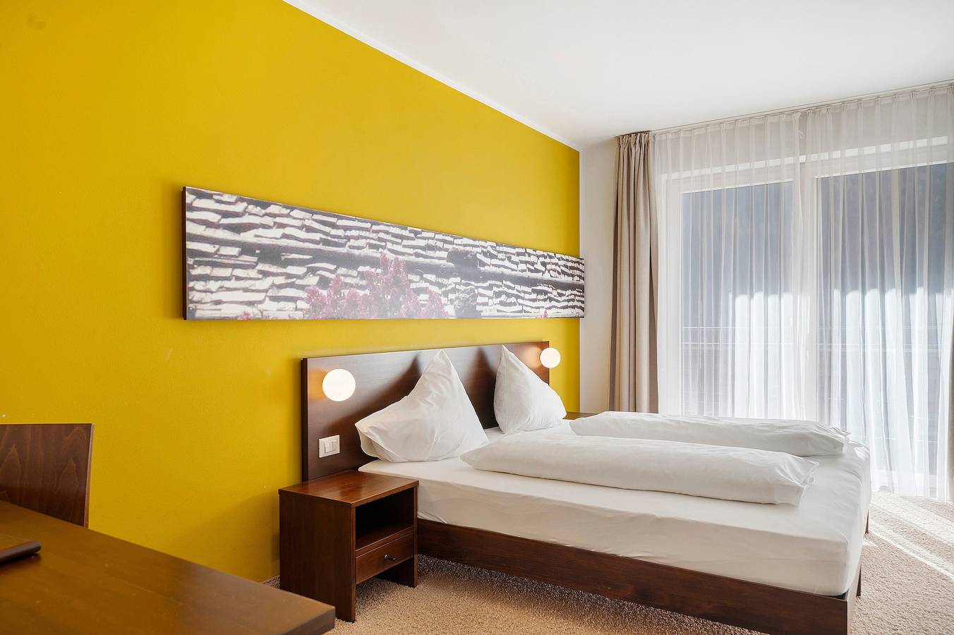 Camera 'Kreativ Hotel Schweigl Dz 112' con vista montagna, piscina e Wi-Fi in Santa Valburga d'Ultimo, Ultimo