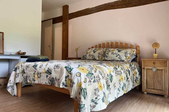 Location de vacances pour 8 personnes, avec terrasse, animaux acceptés dans Chaillac-sur-Vienne - 2