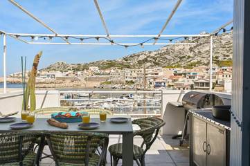 Gîte pour 2 personnes, avec terrasse dans Les Goudes