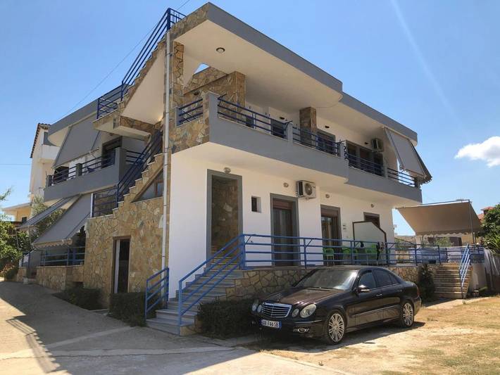 Maison d’hôte pour 5 personnes, avec vue ainsi que balcon et jardin, animaux acceptés en Albanie