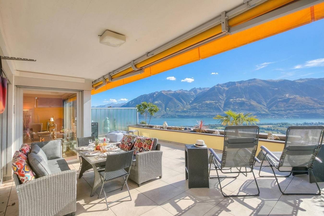 Appartamento intero, Panorama maggiore apartment in Locarno, Alpi Ticinesi e del Verbano