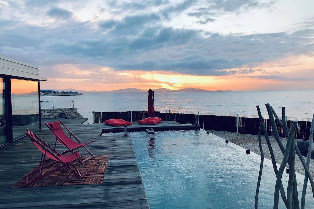 Villa niche dans une calanque accès mer privatif in Sausset-les-Pins, Mittelmeerküste (Frankreich)
