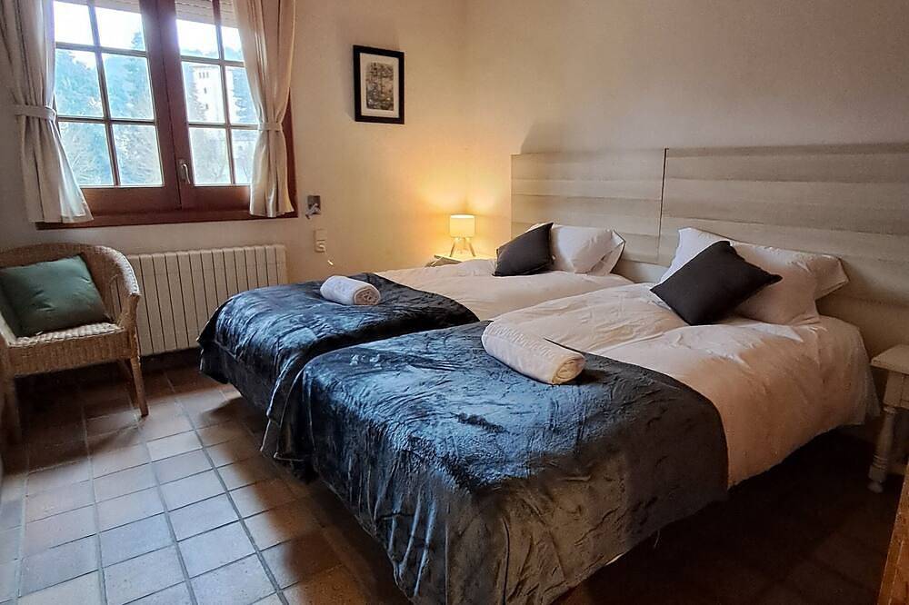 Beautiful house with pool at the foot of Montseny Pet Friendly Golf Pàdel in Gualba, Barcelona Provinz