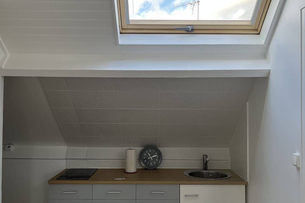 Apartamento entero, Studio Tout Confort Proche Charles de Gaulle, Le Bourget, Villepinte in Le Blanc-Mesnil, Sena-Saint Denis